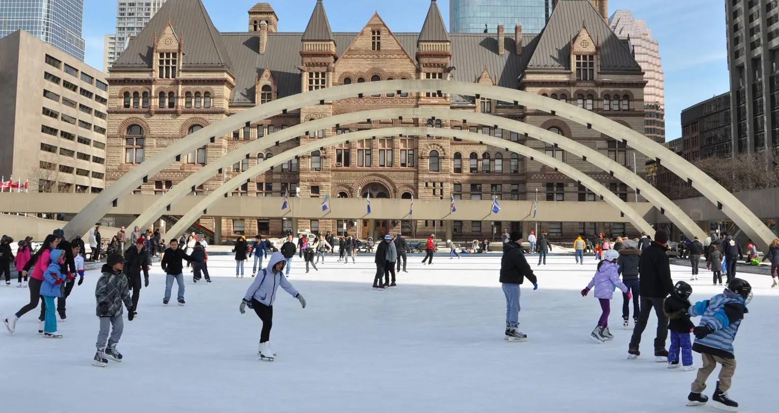 City of Toronto - Skaters at City Hall